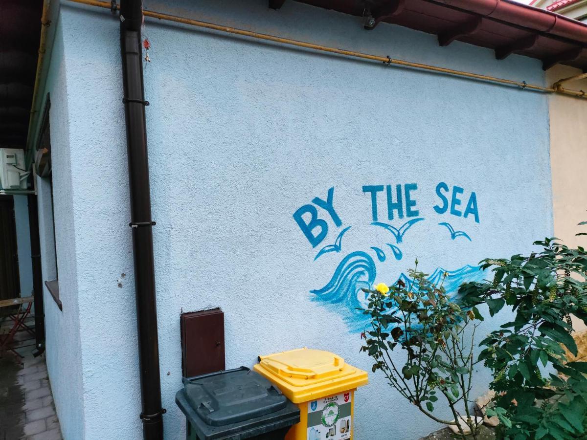 Ivavev Is Us Bythesea Constanta Exterior photo