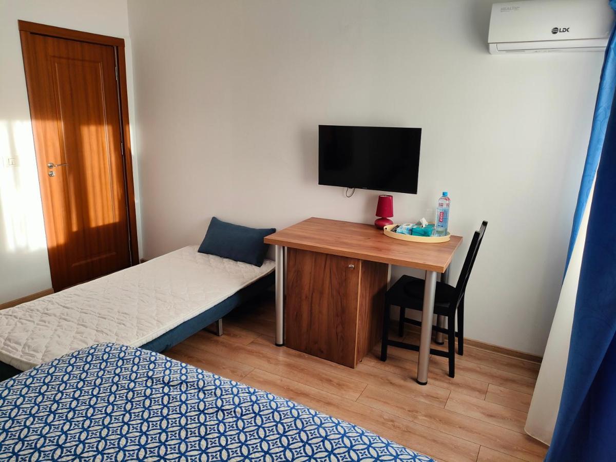 Ivavev Is Us Bythesea Constanta Exterior photo